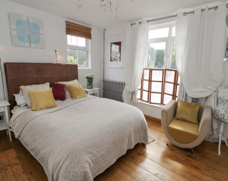 Lovely Comfortable 3 Bed Home, วุร์สเตอร์ ภายนอก รูปภาพ