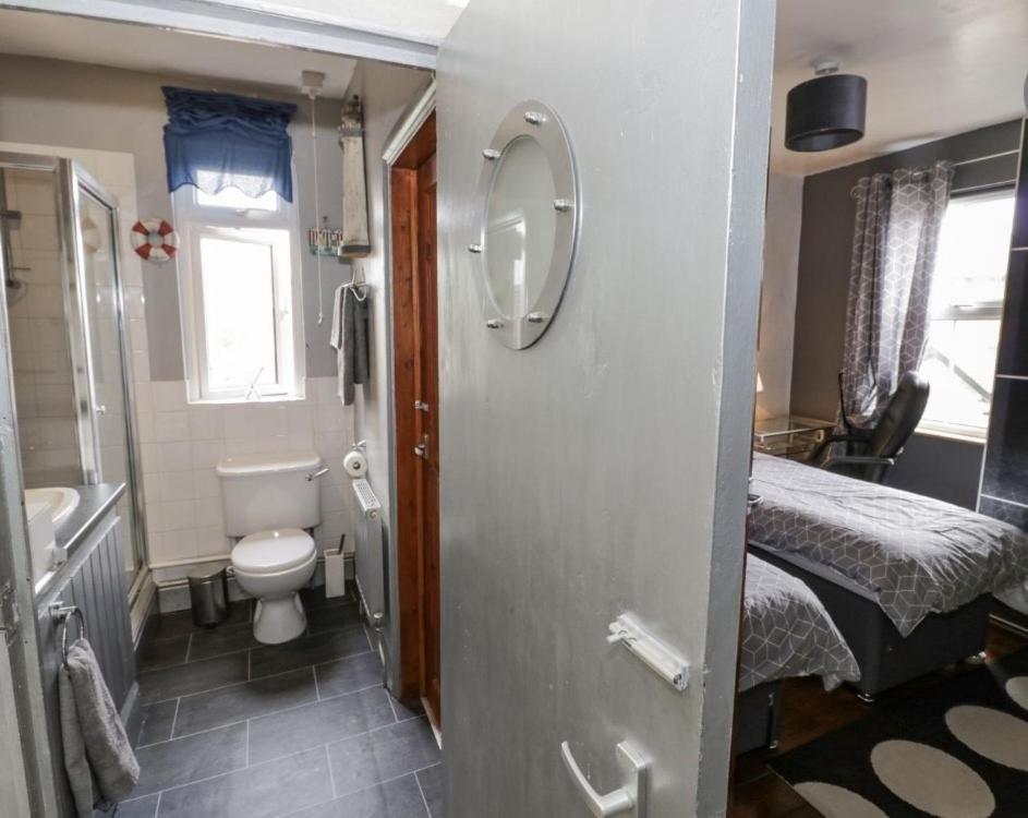Lovely Comfortable 3 Bed Home, วุร์สเตอร์ ภายนอก รูปภาพ